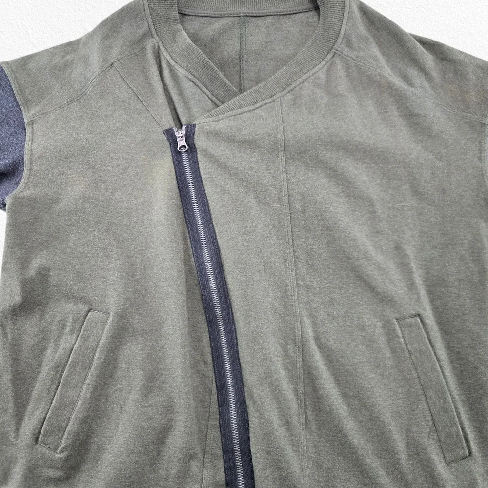 Lululemon Olive Gray Asymmetrical Zip Jacket Cotton Men's Sweatshirt Size Medium